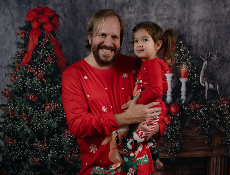 The Beauty of 9-Foot Artificial Christmas Trees in Hot Springs Health Retreats