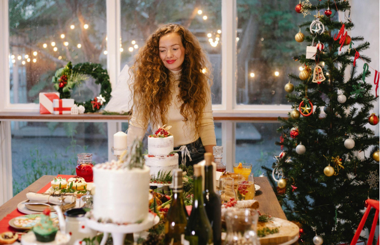 Capturing the Magic of a Barn Wedding in Naples: Christmas Edition